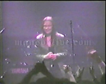 2000-11-26 Montreal, Canada - The Medley Screenshot 1