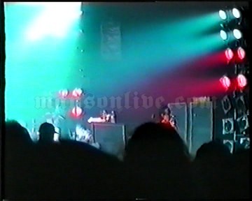 1996-12-12 London, UK - The Forum Screenshot 2