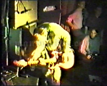 1989-11-15 Heidelberg, Germany - Schwimmbad Musik-Club Screenshot 2