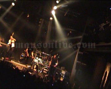 2006-02-10 Porto, Portugal - Hard Club Screenshot 2