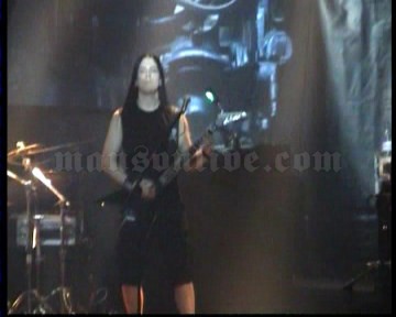 2003-10-09 Porto, Portugal - Hard Club Screenshot 2