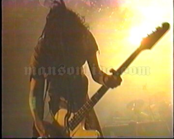 2001-05-26 Foxboro, MA - Gilette Stadium (WBNC River Rave) Screenshot 3