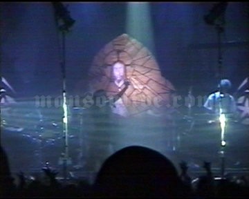 2004-11-17 Montreal, Canada - Metropolis Screenshot 3