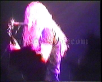 2001-05-12 Barcelona, Spain - Razzmatazz II Screenshot 3