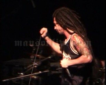 2003-05-08 Porto, Portugal - Hard Club Screenshot 2