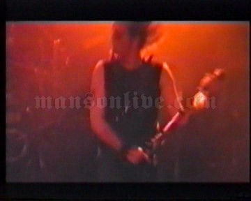 2000-05-07 Montreal, Canada - Fou-Founes Electriques Screenshot 2