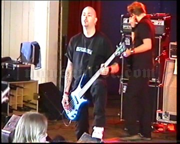 2001-05-19 Bengtsfors, Sweden - 2000 Decibel Festival Screenshot 3