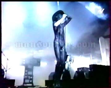 1999-11-11 Dublin, Ireland - The Point Theatre (MTV Europe Music Awards) Screenshot 1