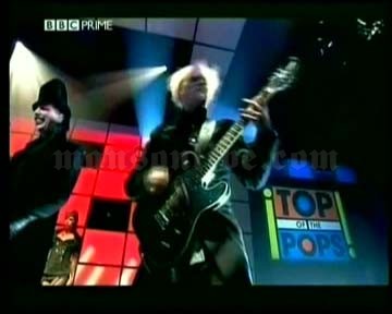 2003-06-13 ?, UK (Top Of The Pops) Screenshot 2