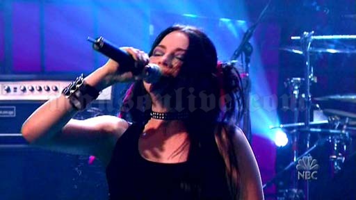 2003-07-08 Burbank, CA - NBC Studios (The Tonight Show with Jay Leno) Screenshot 2