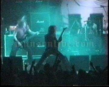 2001-10-17 Milano, Italy - Palavobis (Tattoo The Planet Festival) Screenshot 4