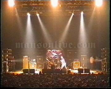 2001-10-17 Milano, Italy - Palavobis (Tattoo The Planet Festival) Screenshot 5