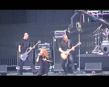 2000-06-10 Monza, Italy (Gods of Metal Festival) Screenshot 3
