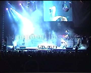 2001-07-13 West Palm Beach, FL - Mars Music Amphitheatre Screenshot 2