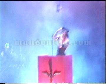2001-07-13 West Palm Beach, FL - Mars Music Amphitheatre Screenshot 4