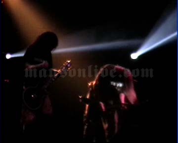 2003-07-03 Detroit, MI - Harpo's Screenshot 2