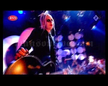 2004-09-17 ?, UK (Top Of The Pops) Screenshot 3