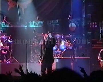 1999-04-03 Santiago, Chile - Estadio Screenshot 4