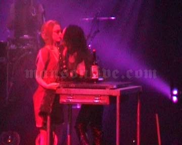 2008-01-30 New York City, NY - Hammerstein Ballroom Screenshot 3