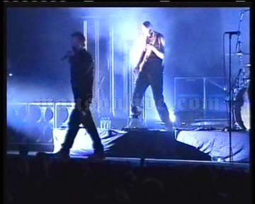 2001-05-16 Hamburg, Germany - Sporthalle Screenshot 1