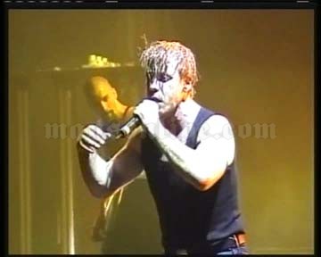 2001-05-16 Hamburg, Germany - Sporthalle Screenshot 4