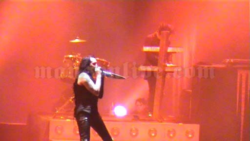 2007-12-05 London, UK - Wembley Arena Screenshot 1