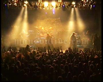 2001-10-13 Krakow, Poland - Hala Wisly (Mystic Festival) Screenshot 2