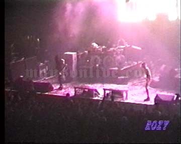 1999-01-09 Tokyo, Japan - NK Hall Screenshot 5