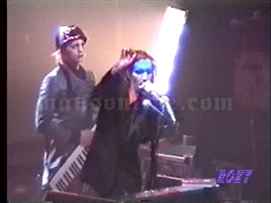 1999-01-08 Tokyo, Japan - NK Hall Screenshot 7