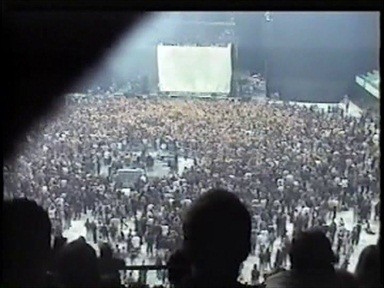 1998-11-30 Lisbon, Portugal - Pavilhao Multiusos Screenshot 1