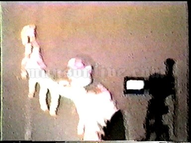 1996-10-22 Toronto, Canada - Wharehouse Screenshot 2