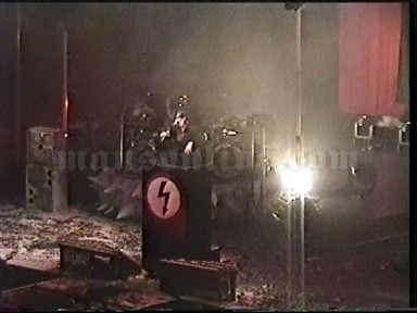 1999-03-02 Vancouver, Canada - PNE Coliseum Screenshot 8