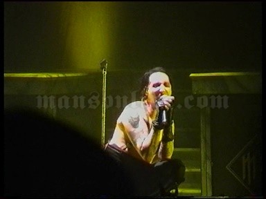 2003-06-04 London, UK - Brixton Academy Screenshot 3