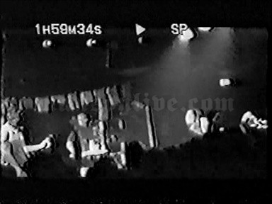 1995-03-10 Carrboro, NC - Cat's Cradle Screenshot 8