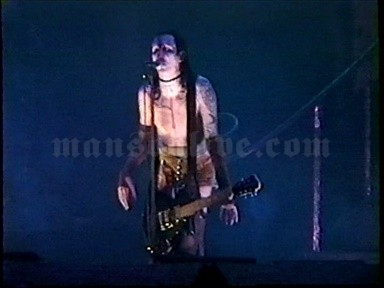 1997-05-11 Camden, NJ - Blockbuster Sony Center Screenshot 2