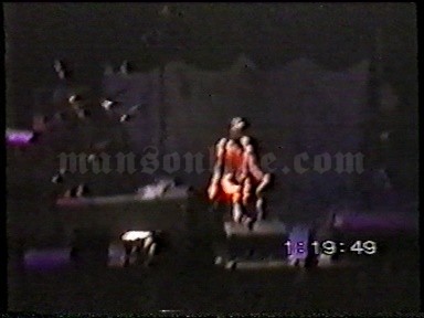 1997-06-26 Phoenix, AZ - Desert Sky Pavillion Screenshot 4