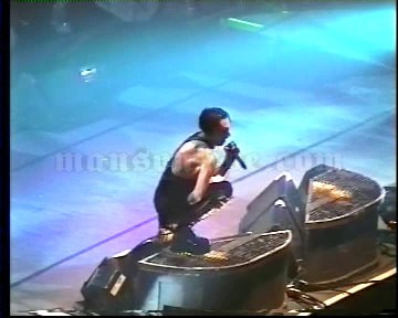 2003-11-28 Paris, France - Palais Omnisports De Paris Bercy Screenshot 4