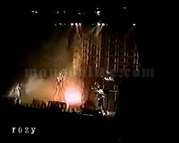 2001-03-19 Tokyo, Japan - NK Hall Screenshot 2