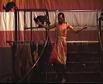 1997-05-02 Hamilton, Canada - Copps Coliseum Screenshot 5