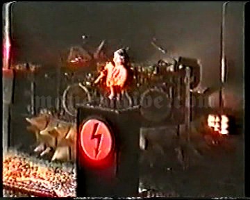 1999-01-09 Tokyo, Japan - NK Hall Screenshot 4