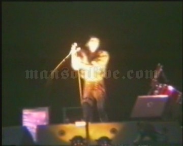 1997-08-24 Reading, UK - Richfield Avenue (Reading Festival) Screenshot 2