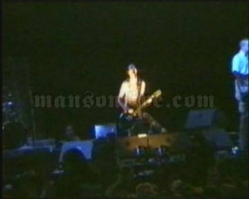 1997-08-24 Reading, UK - Richfield Avenue (Reading Festival) Screenshot 3