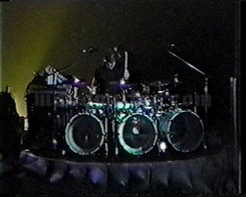 1999-03-02 Vancouver, Canada - PNE Coliseum Screenshot 2