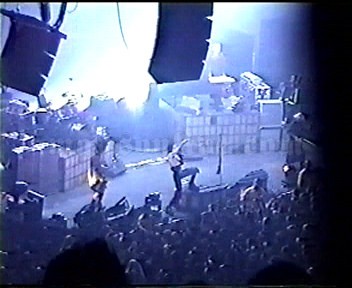 2000-11-11 Sunrise, FL - Sunrise Theatre (Sunrise Festival) Screenshot 5