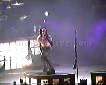 2000-12-09 Pittsburgh, PA - Mellon Arena Screenshot 1