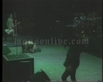 1997-08-24 Reading, UK - Richfield Avenue (Reading Festival) Screenshot 4