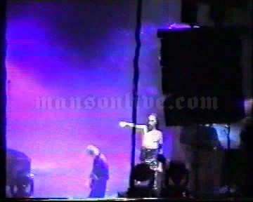 2001-02-06 Bologna, Italy - PalaMalaguti Screenshot 2