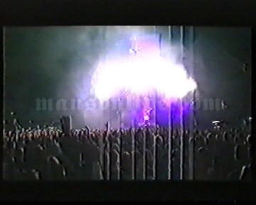 1999-06-20 Imola, Italy (Heineken Jammin' Festival) Screenshot 4