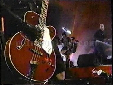 2003-05-16 Hollywood, CA - Jimmy Kimmel Screenshot 3