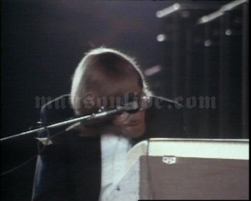 1968-07-05 Hollywood, CA - Hollywood Bowl Screenshot 3